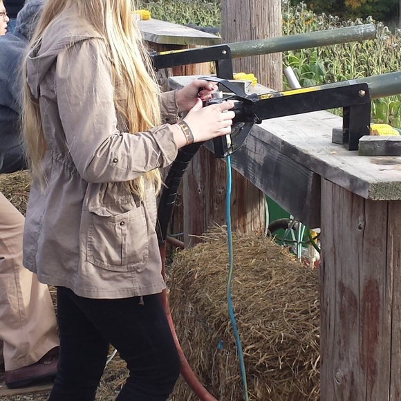 Tan army jacket - Picture 6 of 7